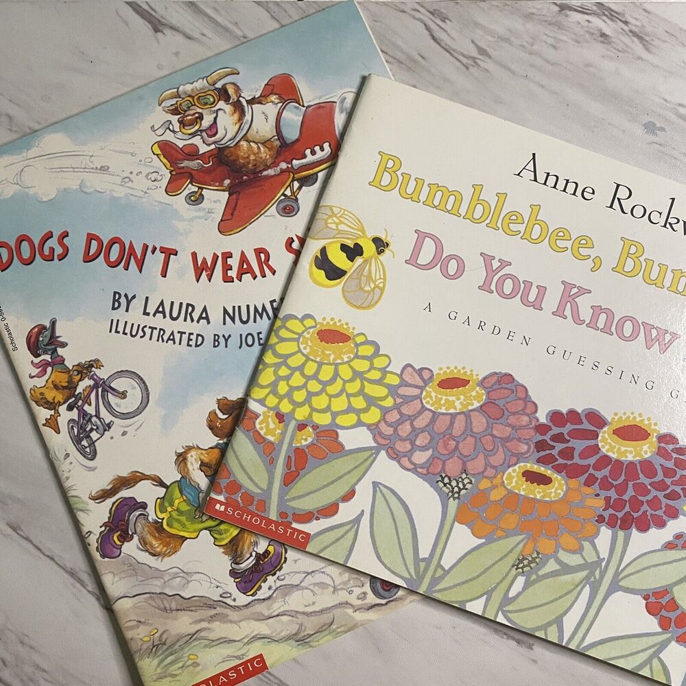 Childrens Scholastic Books Lot of 2